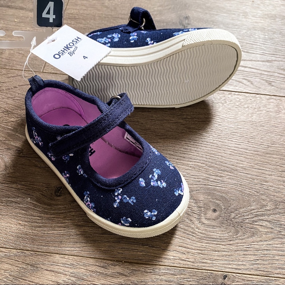 Oshkosh Toddler Shoes Sz 4